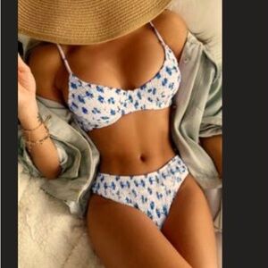 NWTS White and Blue Floral Bikini